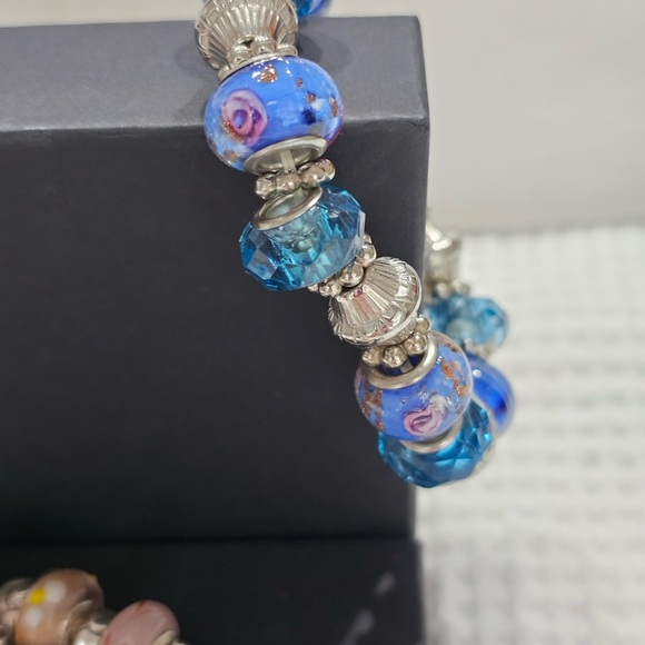 Glass Bead Bracelet Set of Four Bracelets - Picture 5 of 14